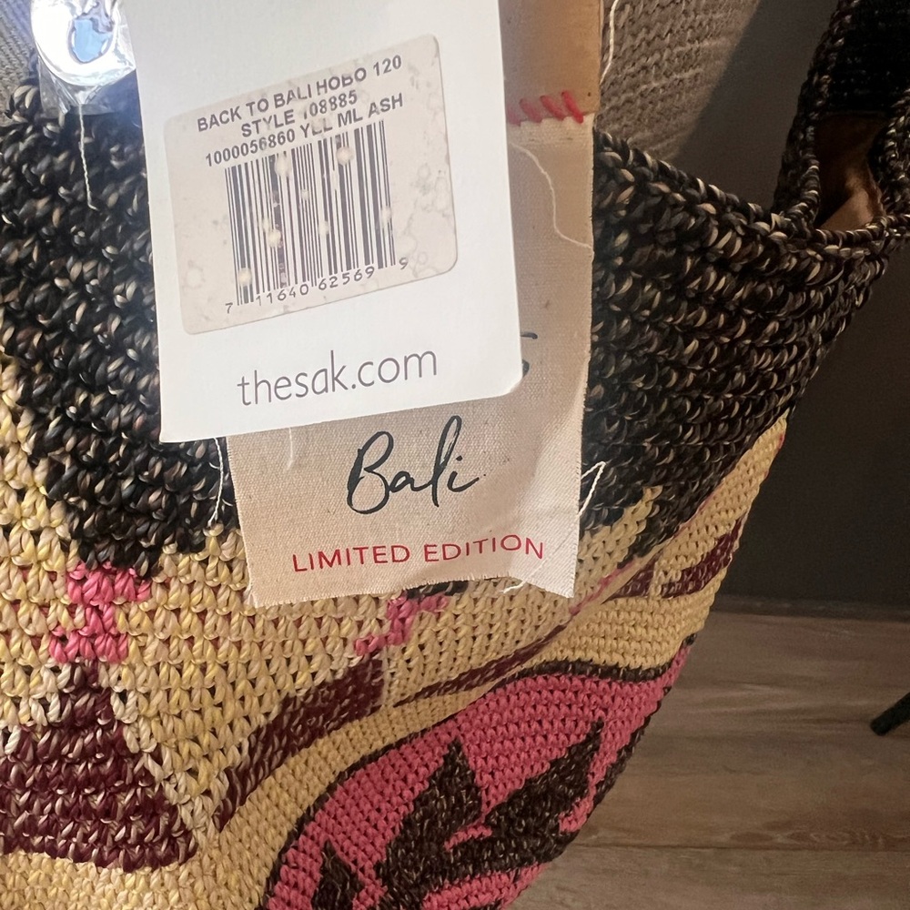 The Sak Back to Bali hobo purse - Picture 4 of 4